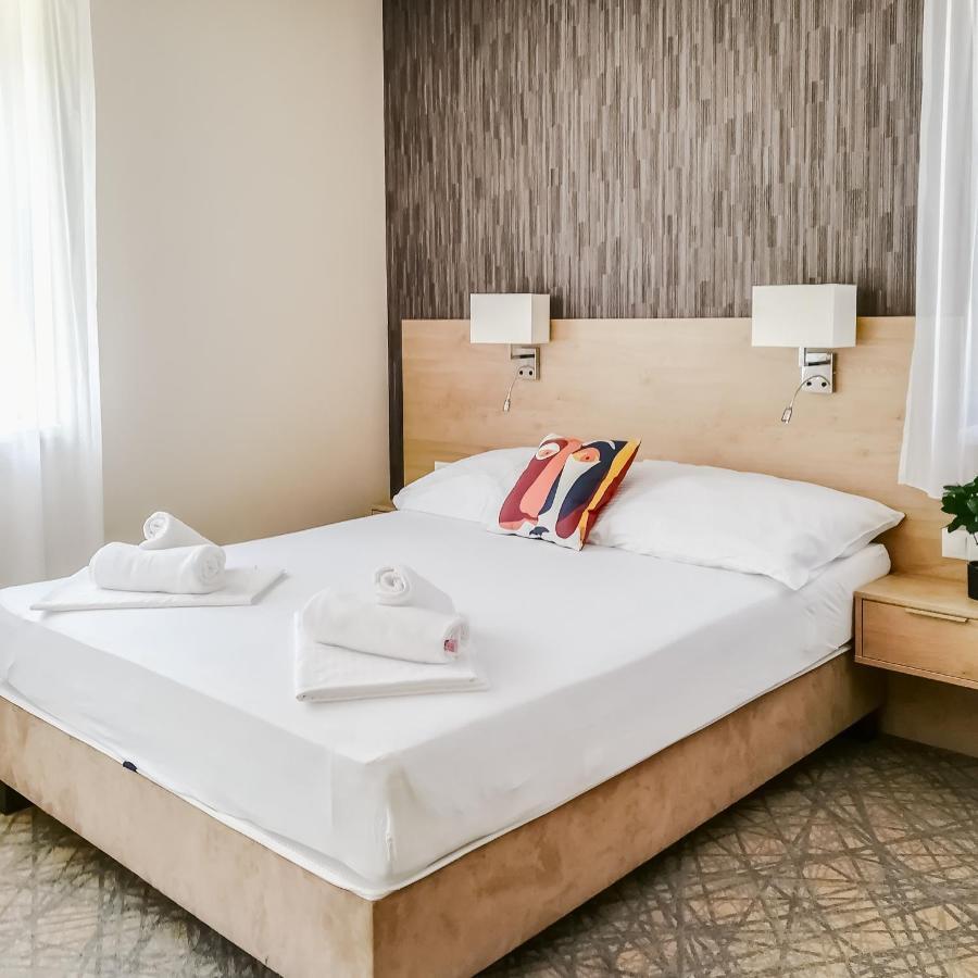 Easy Suites Хевиз Экстерьер фото
