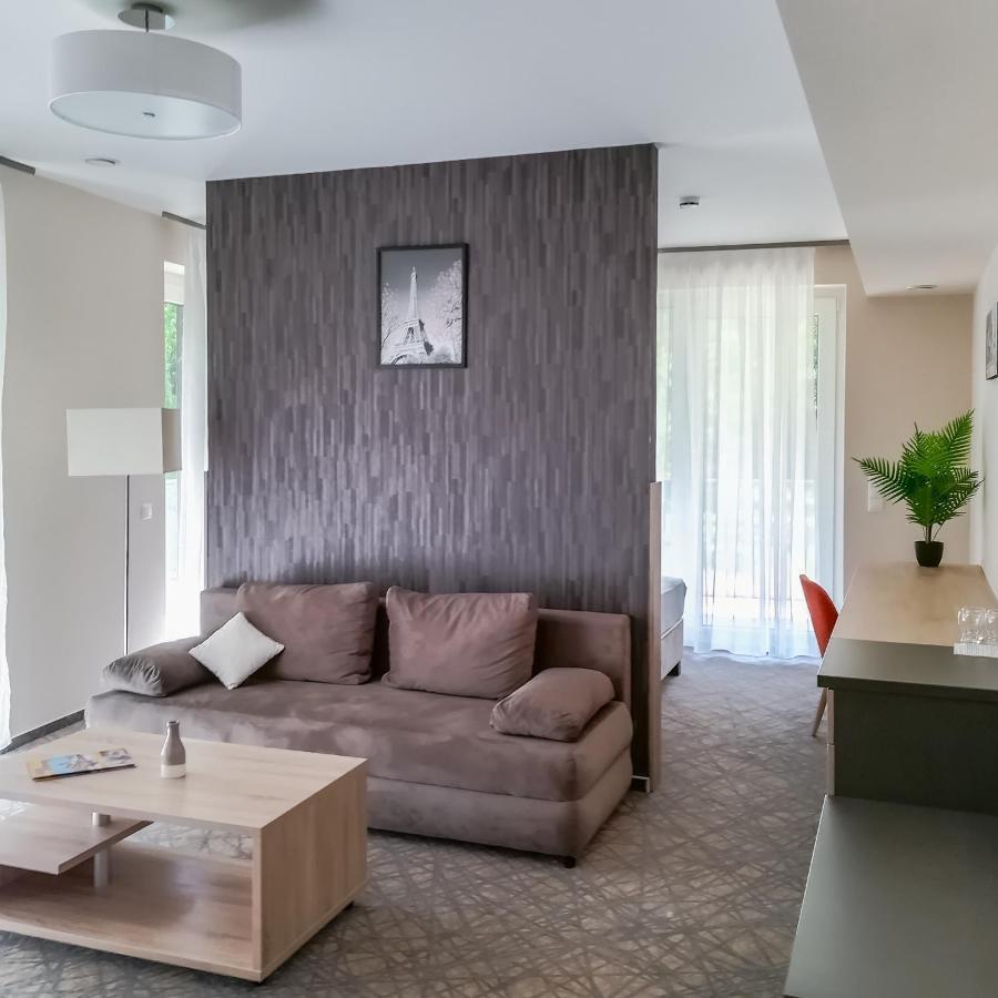 Easy Suites Хевиз Экстерьер фото